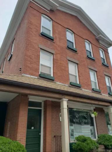 Main picture of 2975 Whitney Ave