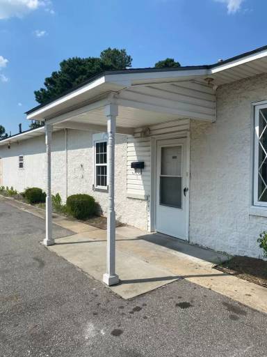 Main picture of 848 Hackney Ave