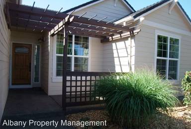 Main picture of 1569 Cougar Ct SW