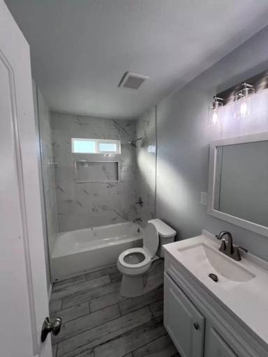 Main picture of 34236 Paris St