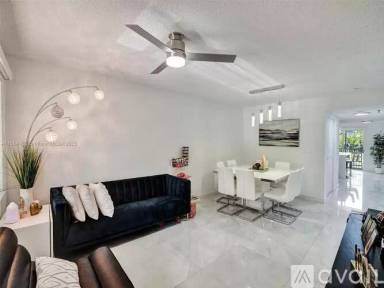 Main picture of Tangerine Condominium