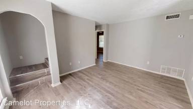 Main picture of 2682 Fernwood Dr