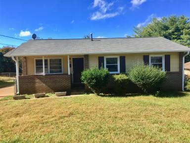 Main picture of 1406 Pleasant St