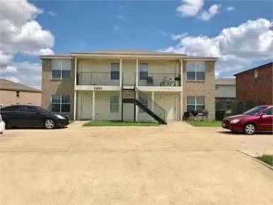 Main picture of 2812 Leroy Circle - D