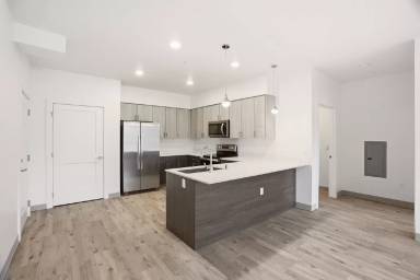 Main picture of 3905 S Dishman Mica Rd