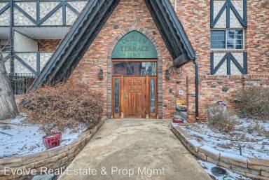 Main picture of 1350 Josephine St