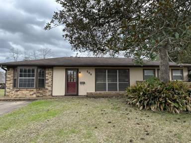 Main picture of 304 Pecan St