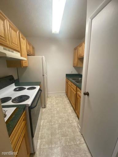 Main picture of 1130 Fountain Rd
