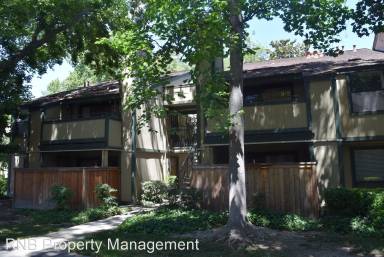 Main picture of 400 Del Verde Cir