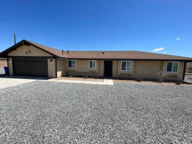 Main picture of 16271 Tenaya Rd