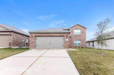 Main picture of 909 Mallorie Ln