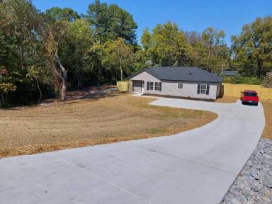 Main picture of 312 N James M Campbell Blvd