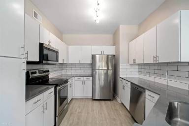 Main picture of 114 Riley Ln