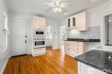 Main picture of 28 Avalon Rd