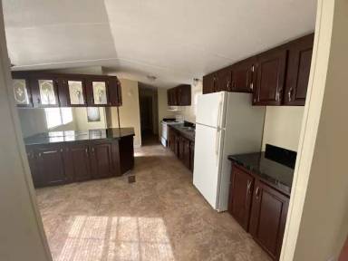 Main picture of 511 W Hillsboro St