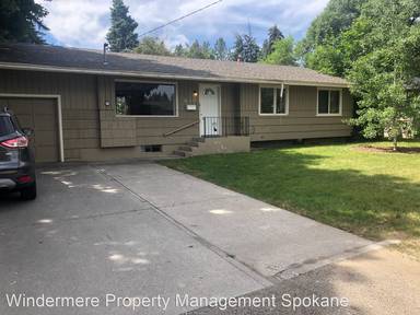 Main picture of 19 W Graves Rd