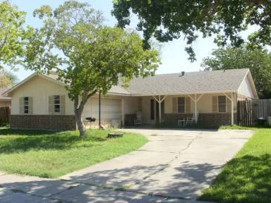 Main picture of 1618 Cheyenne St