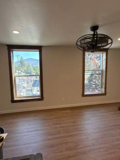 Main picture of 241 SW G St