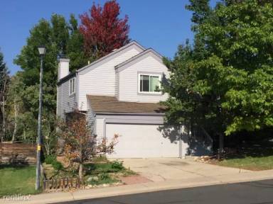 Main picture of 913 Arapahoe Cir