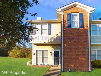 Main picture of 501 Hillsboro Ln