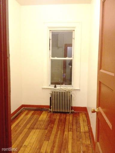 Main picture of 535 E 29th St
