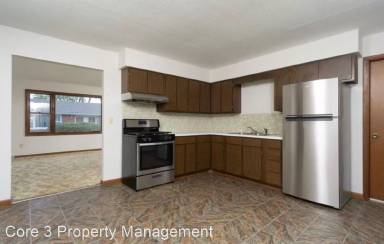 Main picture of 206 N Polk St