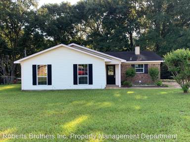 Main picture of 1820 Wagon Wheel Dr