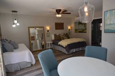 Main picture of 842 1/2 D Ave