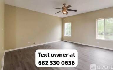Main picture of 8019 S Oconto Ave