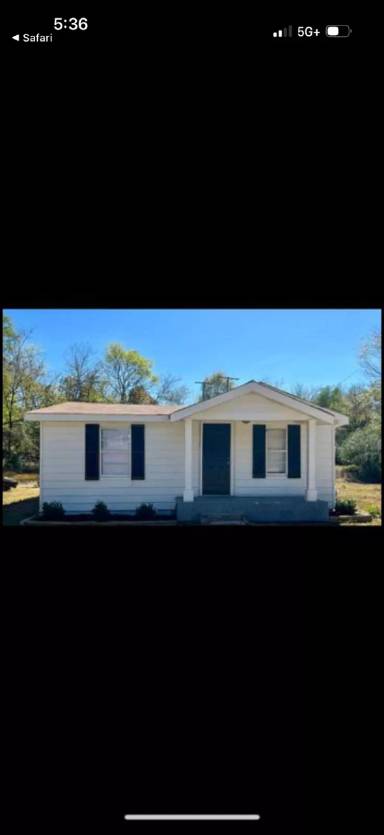 Main picture of 2738 Spring St