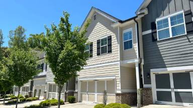 Main picture of 5724 Taylor Way