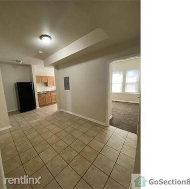 Main picture of 5032-5040 W Washington Blvd Apartments