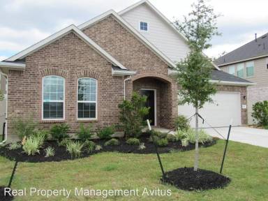 Main picture of 818 Summer Village Way
