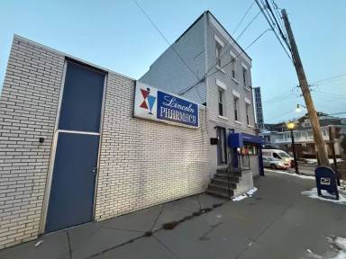 Main picture of 300 Morton Ave