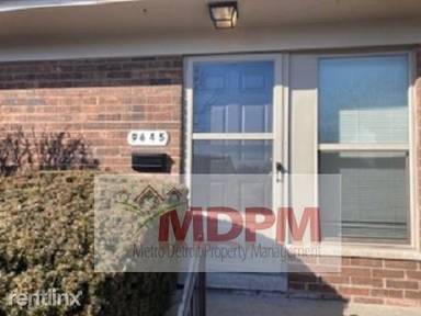 Main picture of Suburban Villas