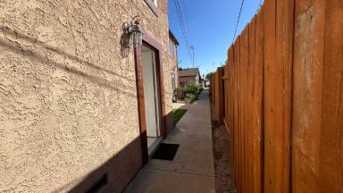 Main picture of 4421 Farquhar Ave