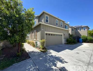 Main picture of 2431 San Miguel Ave
