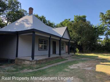 Main picture of 502 S Rusk St