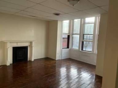 Main picture of 32 4th St