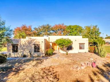 Main picture of 7802 W Orangewood Ave