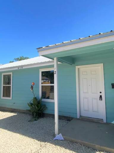 Main picture of 610 Virginia Blvd