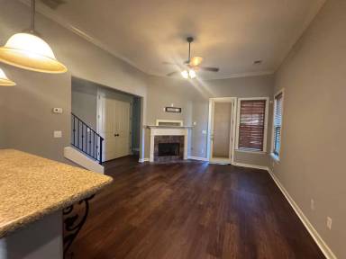 Main picture of 1983 S Bend Dr