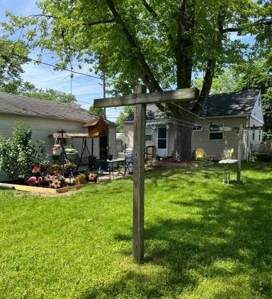 Main picture of 2711 Underwood St