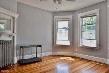 Main picture of 36 Roseclair St