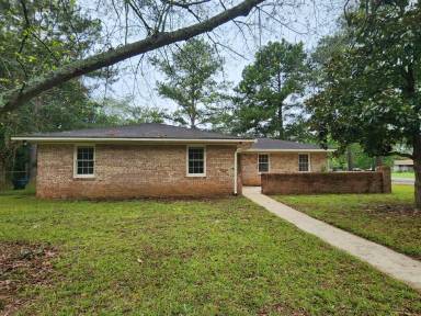 Main picture of 111 Meriwood Dr
