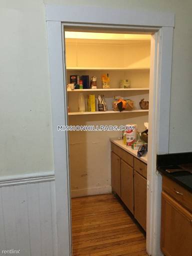 Main picture of 95 Calumet St