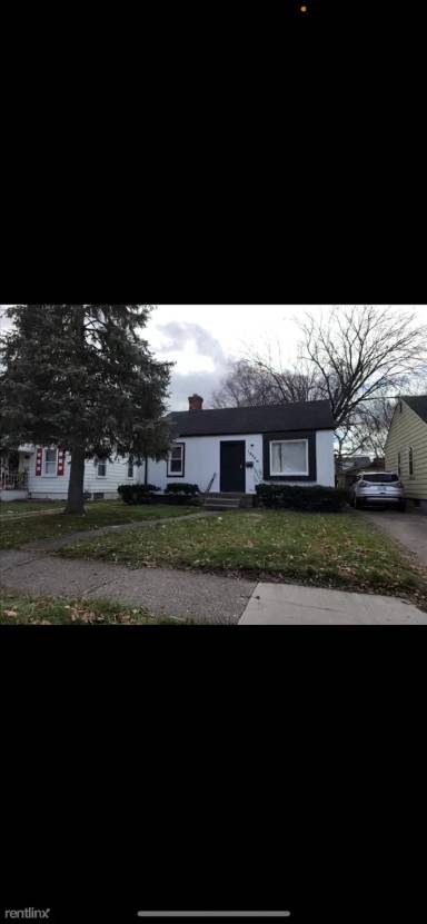 Main picture of 19670 McCormick St