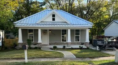 Main picture of 279 Woodlawn Ave