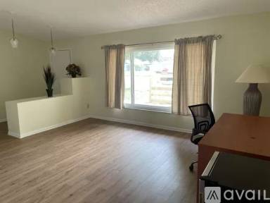Main picture of 1124 54th Ave S
