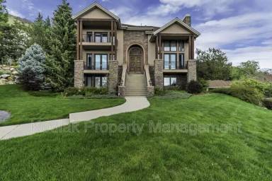 Main picture of 3608 E Crest Mount Cir